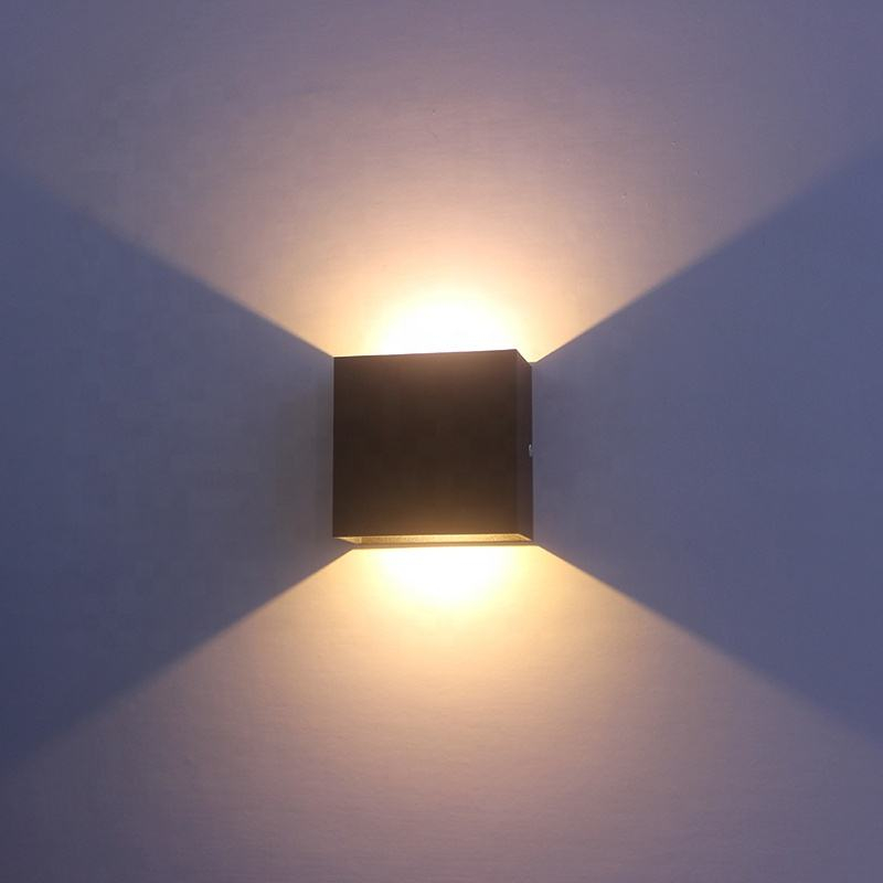 Schlanke LED-Schminktischleuchte zur Wandmontage, Badezimmerspiegel über Schrankbeleuchtung, weiche, silberfarbene, leuchtende weiße Lampe, individuelle dekorative CCT