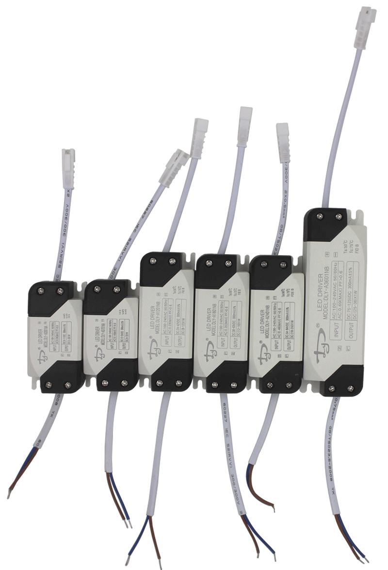 Netzteil 12V 10W 20W 25W 30W 36W 50W 60W 80W 100W 120W 150W 250W Transformator Wasserbeständiger LED-Treiber OEM IP67 Wasserdicht