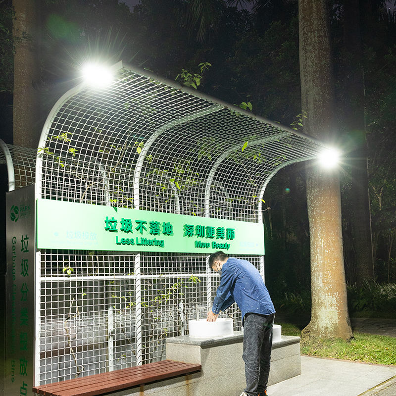 Hochwertige wasserdichte Ip65 doppelseitige LED-Wandleuchte, moderne Solar-Wandleuchte für den Außenbereich, beleuchtet die Wand, den Garten, die Solarleuchte nach oben und unten