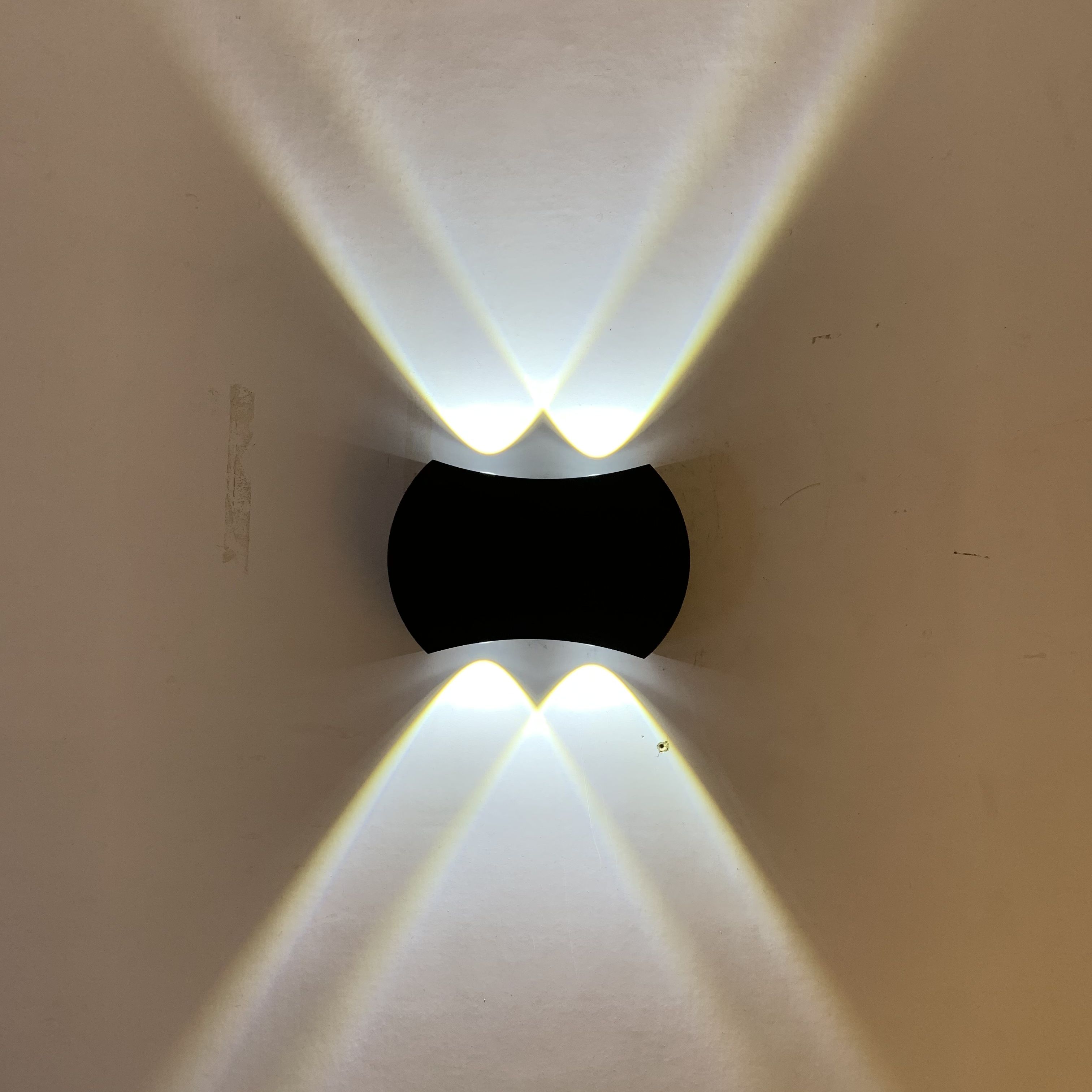 4W 6W 8W moderne minimalistische Innen-Außen-Hotel-Gang-Korridor-Tür-Treppenhaus-Veranda-Mond-Form-LED-Wandleuchte
