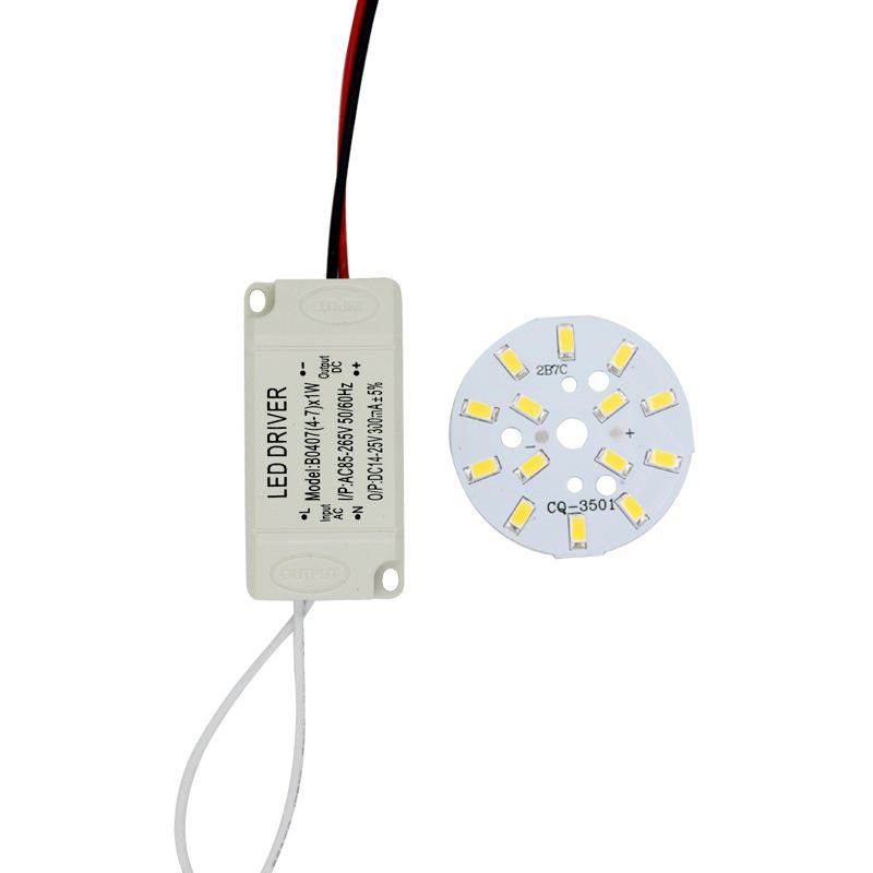 3W 5W 7W 9W 12W 15W 18W 24W SMD5730 Leuchtdiodenchip + Kunststoffgehäuse LED-Treiber-Netzteil für LED-Deckenleuchte