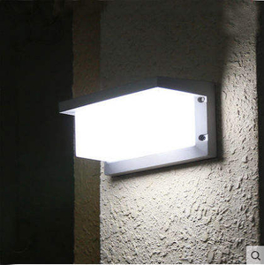 30 Watt Solar-Straßenlaterne 108/90/60 COB Induktions-LED-Lampe Wasserdicht PIR-Bewegung Hellste Lichtlaterne für den Gartenhof