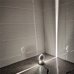 Moderne LED-Lampe, wasserdichte Wandleuchte für Fensterbank und hochwertiges Nachtlicht für den Außenbereich