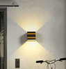 Außenlampen 10W LED-Wandleuchte IP65 Schwarz Dekorative Veranda Garten Haus Wasserdichte Glühbirnen Modernes Aluminiumbacken
