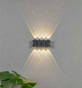 Outdoor Indoor Wandmontierte LED-Wandleuchte Up And Down IP65 wasserdichte Beleuchtung