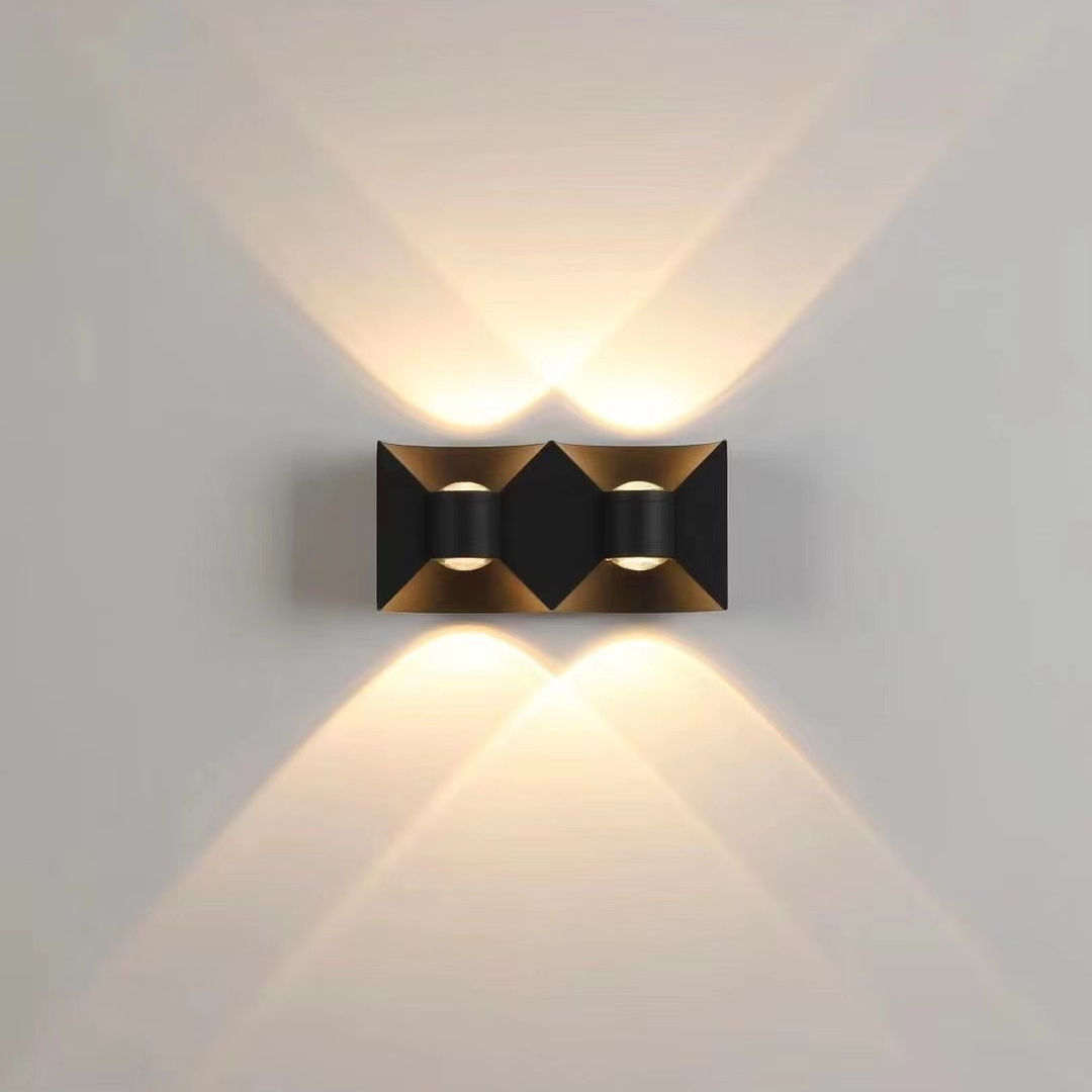 6W 12W Dekorieren Sie moderne, zeitgenössische Garten-Aluminium-Außenwandleuchten mit LED-Wandleuchten