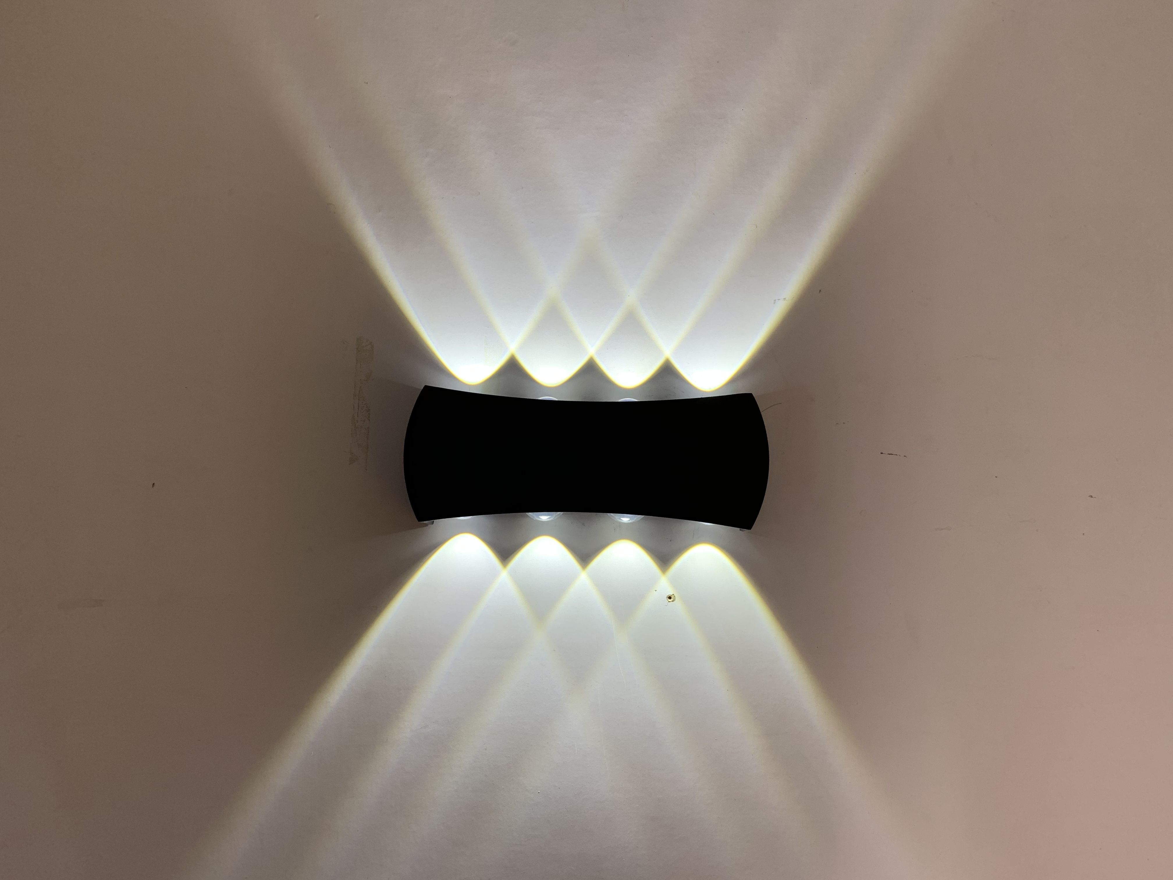 4W 6W 8W moderne minimalistische Innen-Außen-Hotel-Gang-Korridor-Tür-Treppenhaus-Veranda-Mond-Form-LED-Wandleuchte