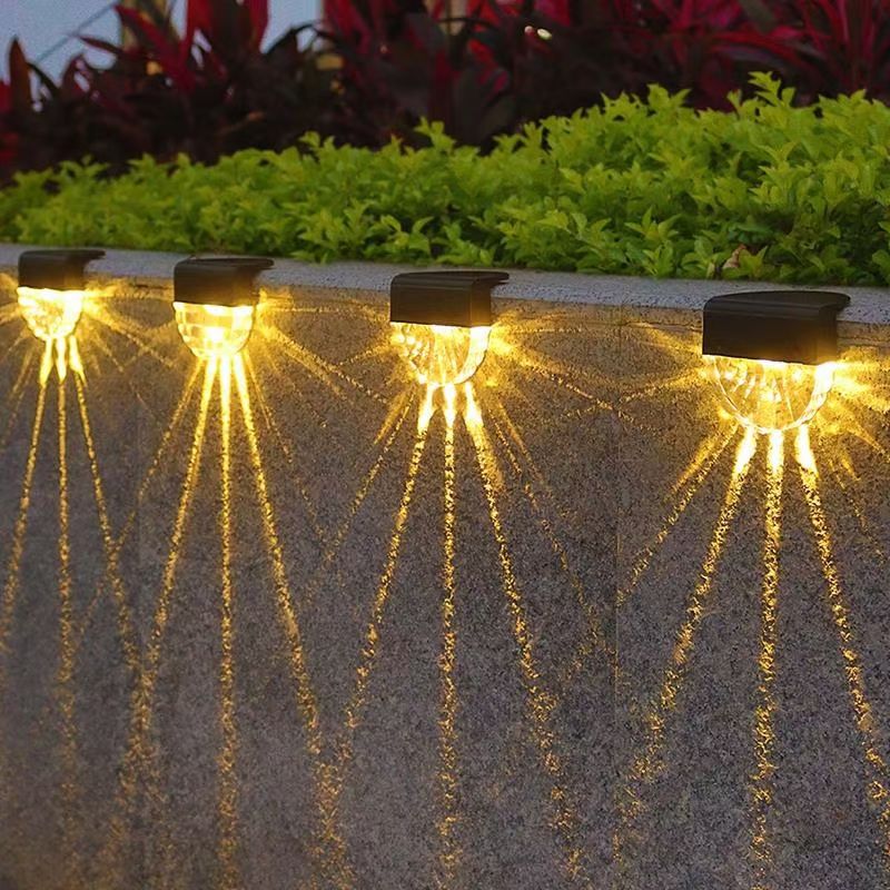 Warmweiße LED-Solarlampe, Treppen-Außengartenbeleuchtung, wasserdichte Solarstrom-Balkon-Lichtdekoration für Terrassen-Treppenzaun