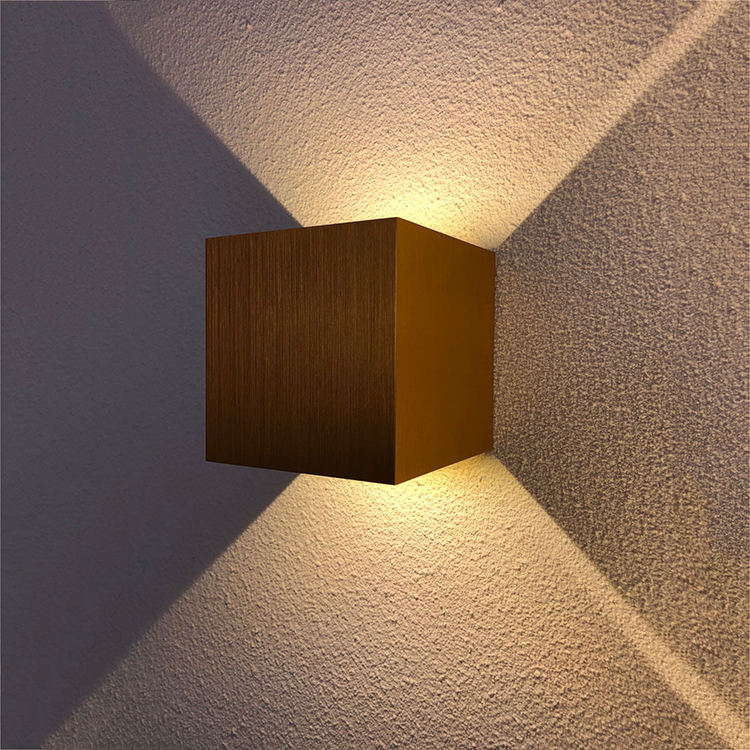 Einstellbare IP65 High Lumen 12W Cube Up And Down LED-Außen-LED-Wandleuchte