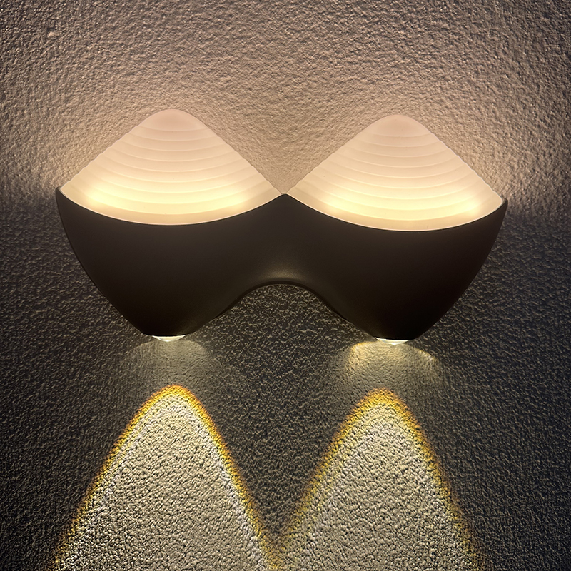 Moderne LED-Wandbeleuchtung für den Außenbereich