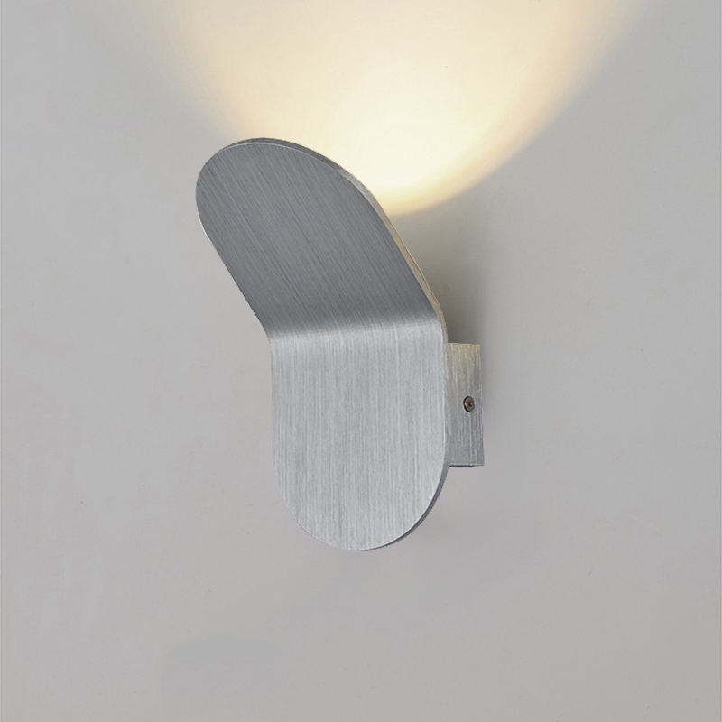 Nordische moderne RGB-LED-Wandleuchte aus Metall, dekorativ, moderne Nachttischlampe, Spiral-Nachtlampe, moderne Gang- und Innenwandleuchte