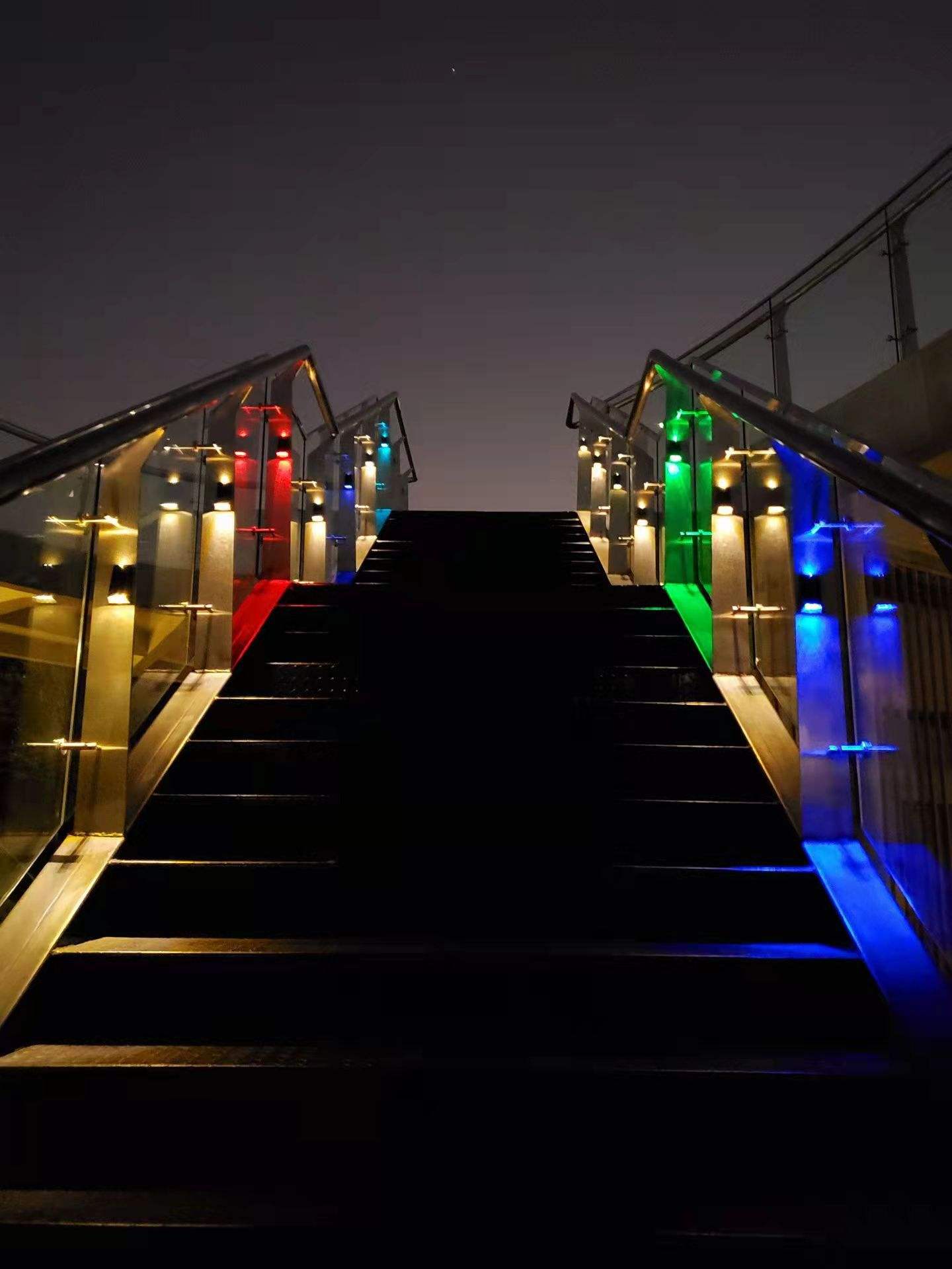 Bester Verkauf, China-Lieferant, wasserdichte Außen-Bewegungssensor-Infrarot-Wandleuchte, Garten-Sensor, Solarlicht, Straßendekoration