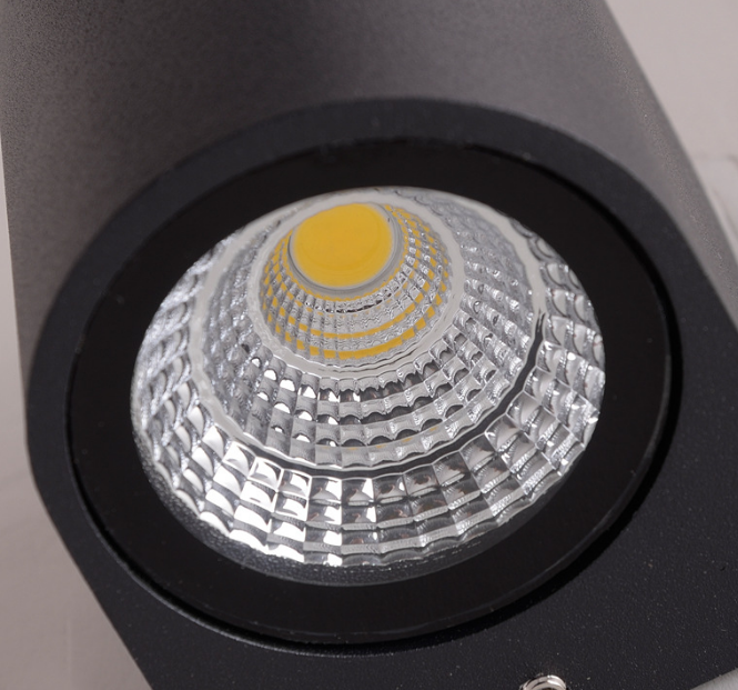 China Manufacture Home External 3000-6000k 6W Innendekoration LED-Wandleuchte für den Außenbereich 15 * 8 * 6,8 cm nach oben und unten