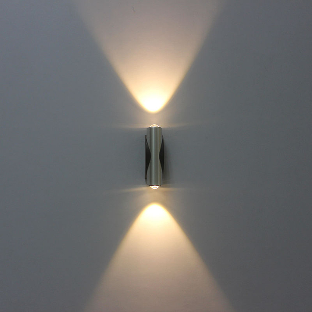 Neue dekorative LED-Lampe, moderne kurze, gerade Wandleuchte und Restaurant-Innenbeleuchtung, Wandleuchte, Auf- und Ab-Wandleuchte