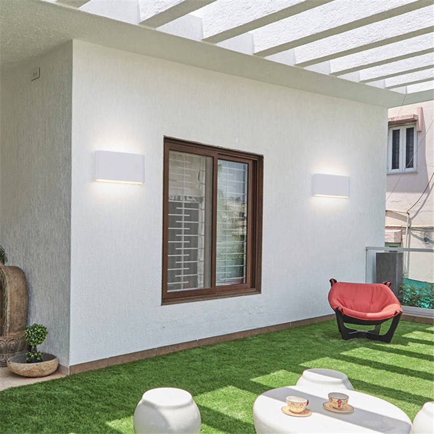  Außenwandleuchten, Aluminium-Gartenlaterne, wasserdichte LED-Wandleuchte für den Außenbereich, schwarzes Straßenglas