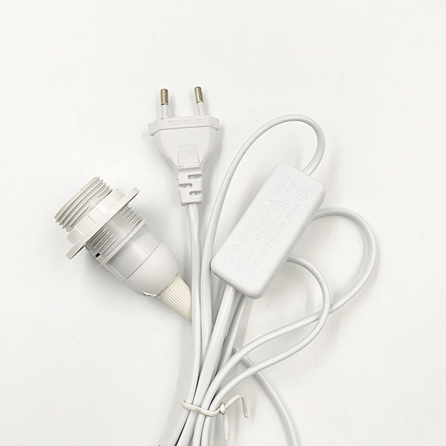 1,8 m Netzkabel E14 Lampensockel EU-Stecker 303 Schalterdraht für Anhänger-LED-Glühbirne E14 Hängelampe Aufhängungssockelhalter Salz