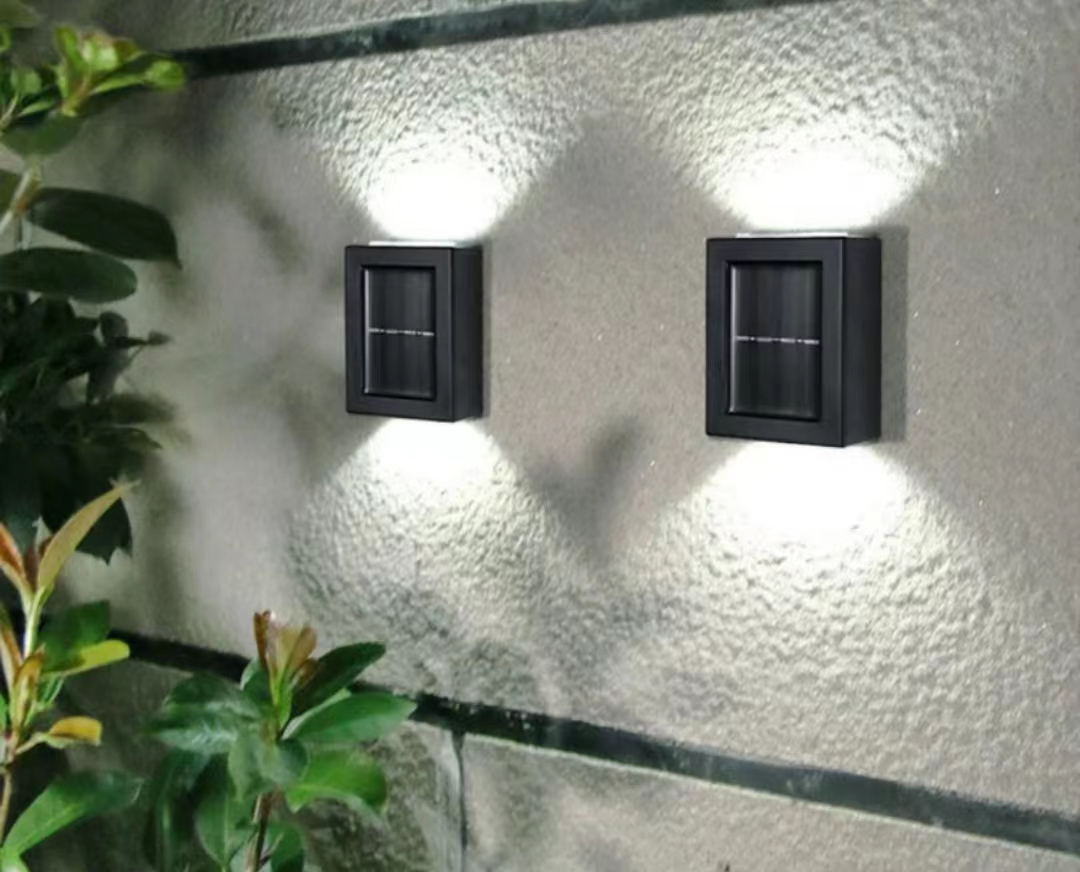 Solar-Wandleuchte für den Außenbereich, wasserdicht, nach oben und unten beleuchtet, Villa, dekorative Garten-Wandleuchte