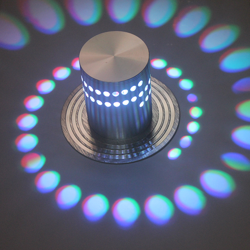 Spiralloch-RGB-LED-Wandleuchte für den Innenbereich