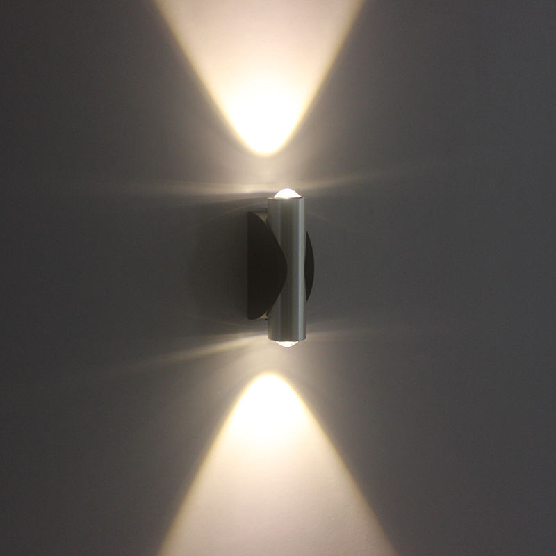 Dekorative LED-Lampe, moderne kurze, gerade Wandleuchte und Restaurant-Innenbeleuchtung