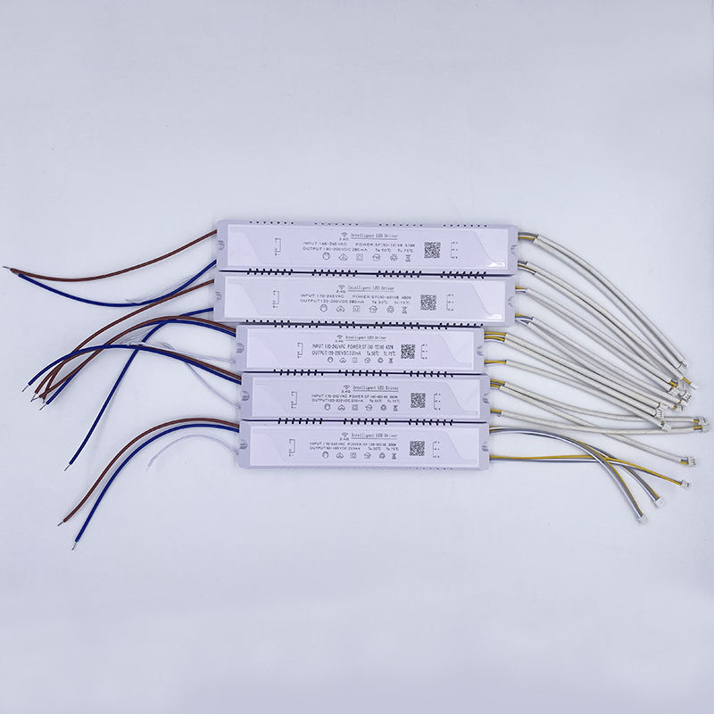 LED-Beleuchtungstransformatoren, 2,4-G-Treiber, Netzteil, LED-Adapter, Treiber, 4-Wege, 160–288 W, hohe Qualität, sicher 