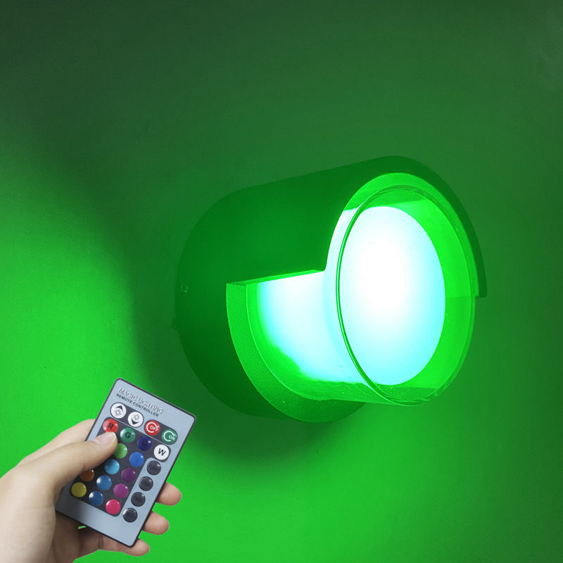 Neue 5W wasserdichte Acryl-Art-Deco-Wand-LED-Leuchte Außenbeleuchtung Wandleuchte RGB mit Fernbedienung