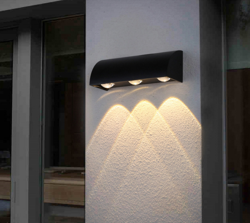 Moderne, einfache, wasserdichte IP65-LED-Wandleuchte für den Außenbereich, Hoflampen, Gartenwandleuchte, Fabrikpreis