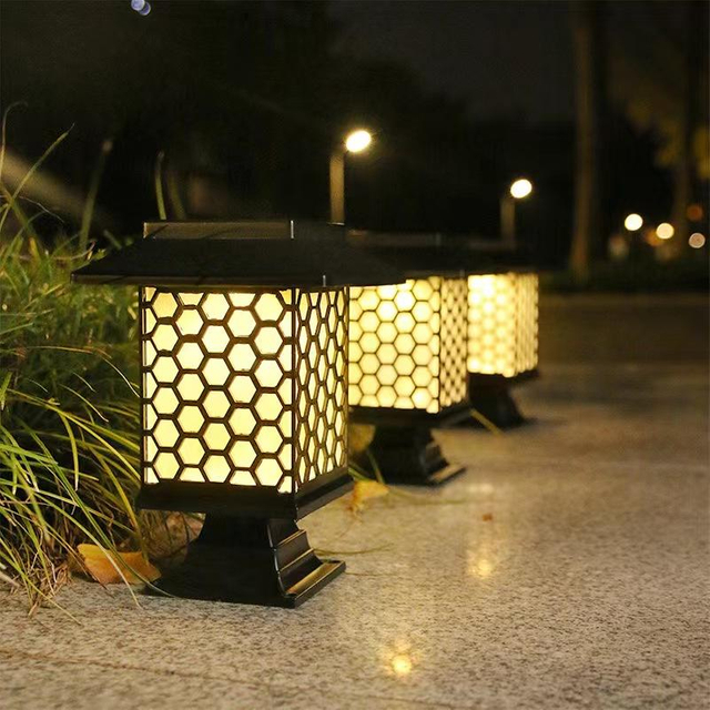 Haustyp Wasserdichte LED-Solarleuchte für den Außenbereich, Solar-Rasenlampe, Mini-Solarleuchte, gartenbetrieben, Cottage-Stil, Spike-Spot, kleines Haus