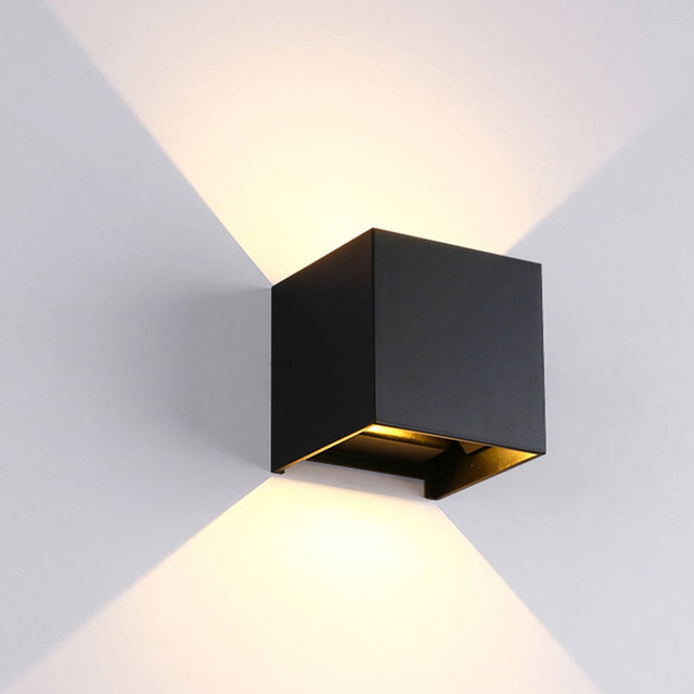 12W gebürstete Outdoor-LED-Wandleuchte mit Bewegungsmelder, Würfel, IP65-Wandleuchte
