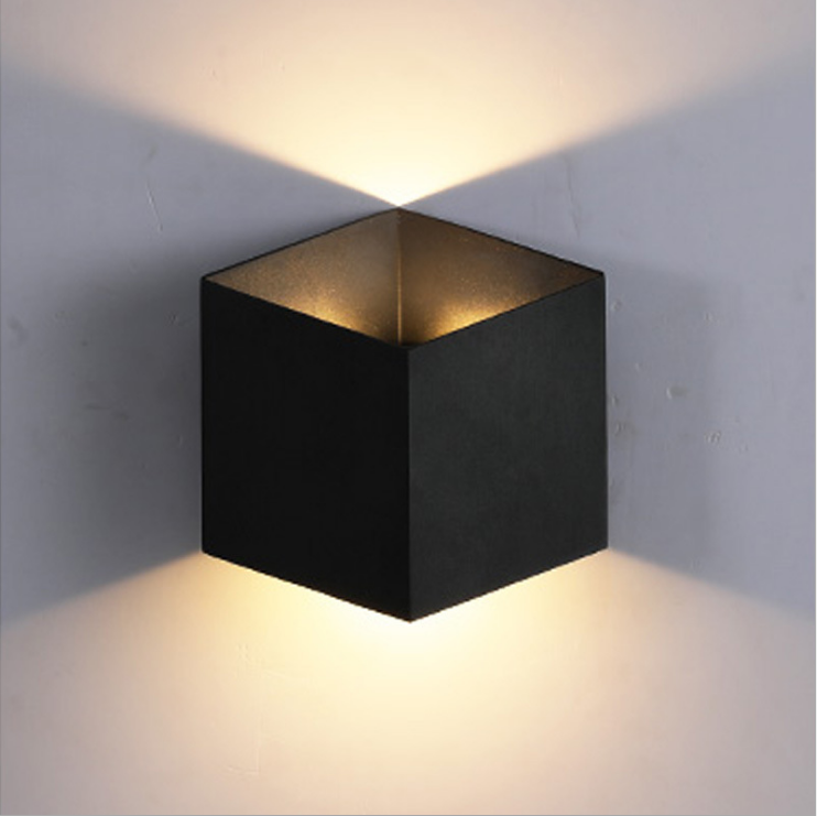 2023 neue COB-LED-Wandlampe, 12 W, wasserdicht, für den Außenbereich, nach oben und unten, Gartenbeleuchtung zum Fabrikpreis
