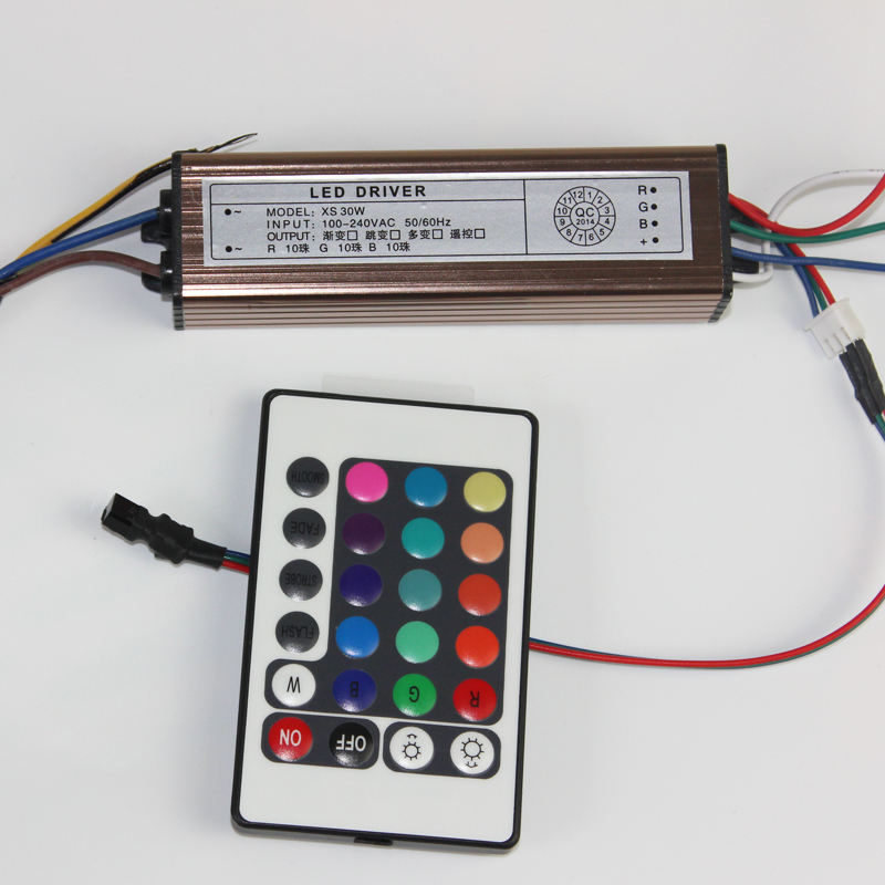 10-100W LED-Treiber AC85-265V DC25-38V Netzteil Wasserdicht IP66 LED-Transformatoren + RGB-Fernbedienung für LED-Licht DIY
