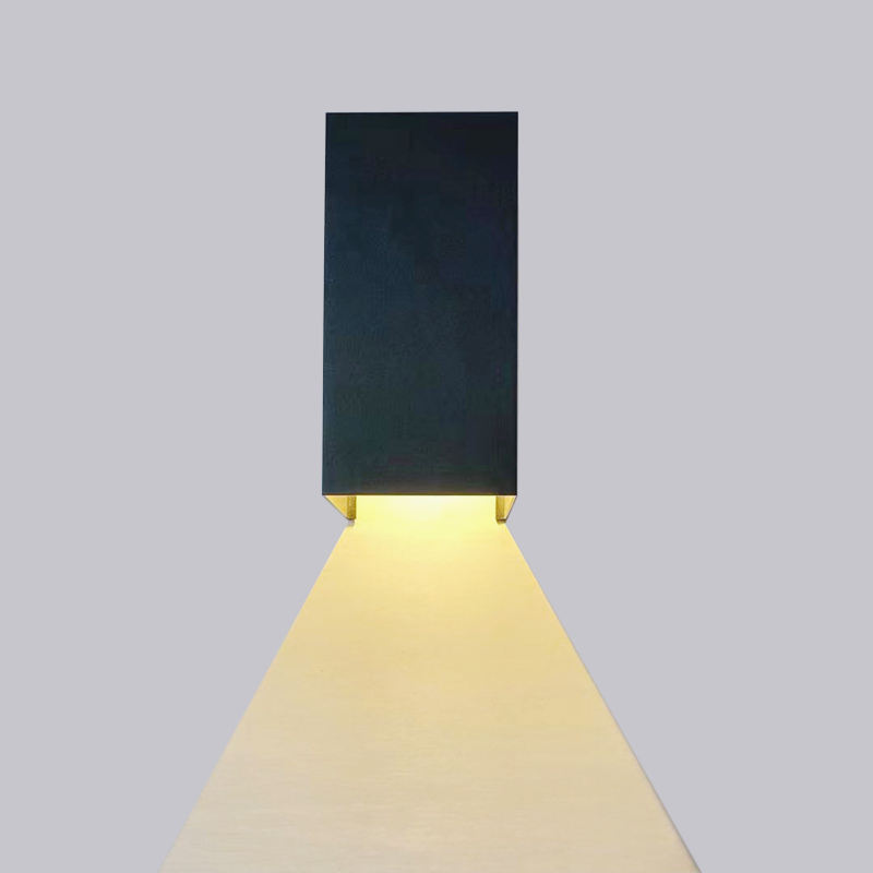 12W Wasserdichte Gartenwandleuchte LED-Wandleuchte Bewegungssensor LED-Wandbeleuchtung Schlafzimmerwandleuchte Einstellbarer Beleuchtungswinkel
