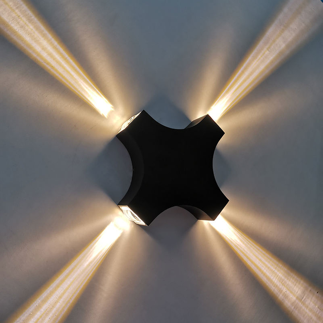 4W 12W Wandmontierte moderne Design-wasserdichte Außenleuchte Up Down Loft RGB ferngesteuerte LED-Wandleuchten Wandlampe
