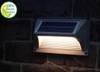 Beliebte Amazon Outdoor Automatische Induktions-LED-Solarlampe Solarbeleuchtung Straßen-Bewegungssensor-Wandleuchte IP65 wasserdichte Lampe