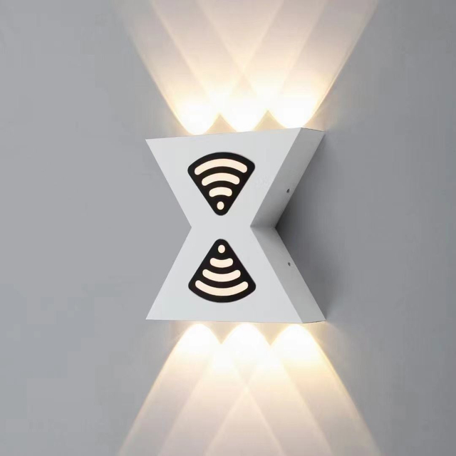 12 W Buchstabenförmige Wandleuchte, Auf- und Ab-Licht, LED-Wandleuchte für den Außenbereich, moderne Wandleuchte für den Außenbereich, schwarze Außenwandleuchte, schwarze Außenwandleuchte