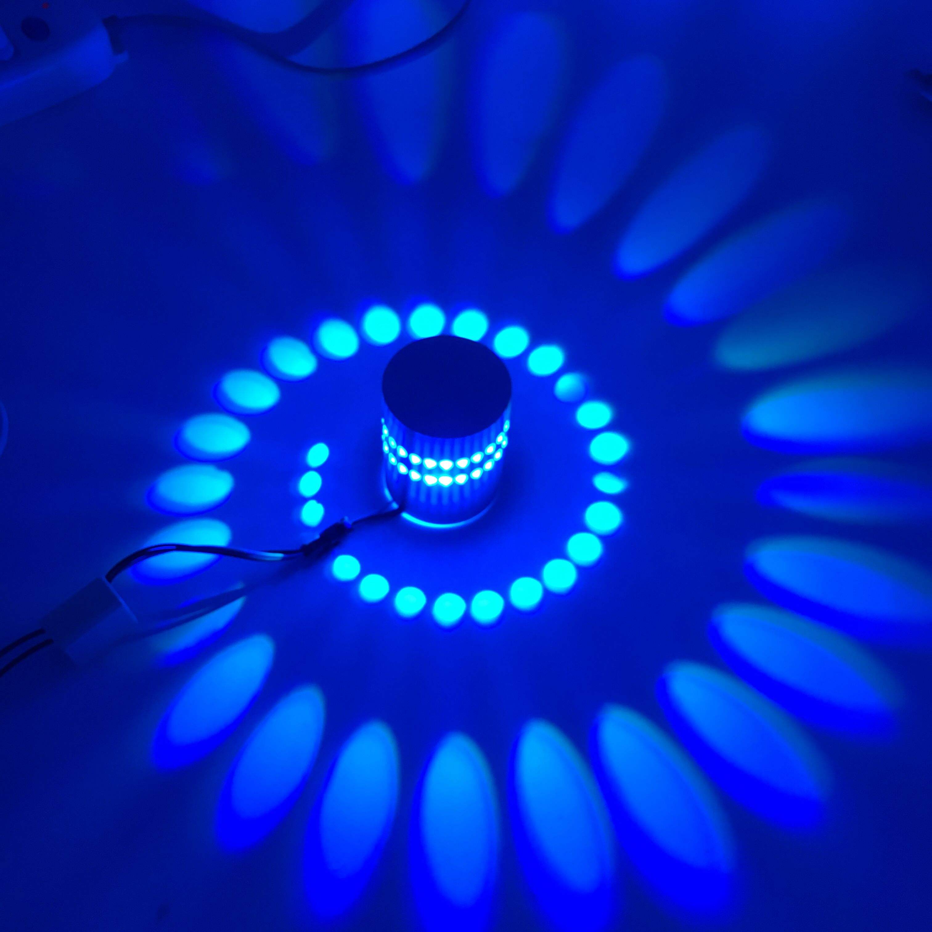 Spiralloch-RGB-LED-Wandleuchte für Innenräume, Heimdekoration, ausgefallene Nachtlichter, Deckenleuchte, Loft-Vogue-Möbel
