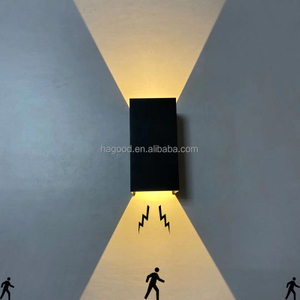 Neue Auf- und Ab-LED-Lampe, modern, quadratisch, IP65, wasserdicht, für den Außenbereich, Wandleuchte, hohe Qualität, günstiger Preis