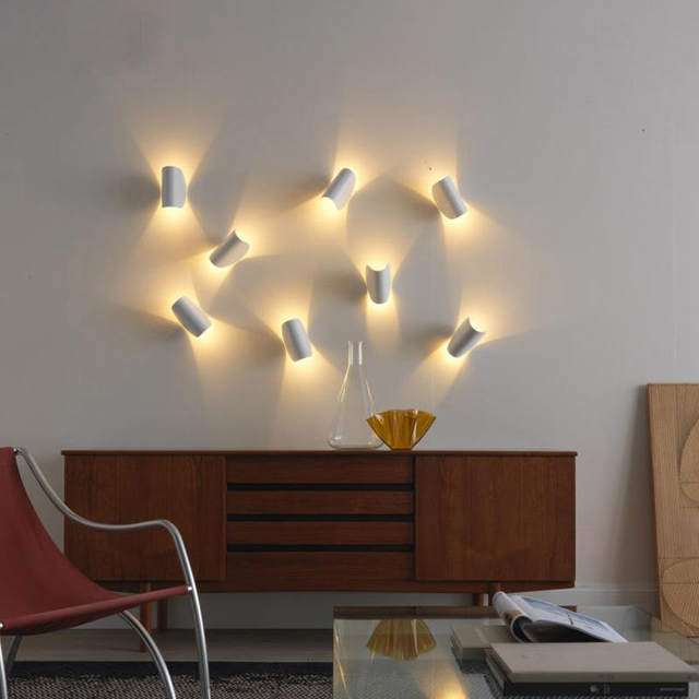 G4 Lampenfassung Italienische minimalistische Wandleuchte Schlafzimmer Nachttisch Wandleuchte Wohnzimmer Kreative rotierende Kunst Hotel Wandleuchte Nordic