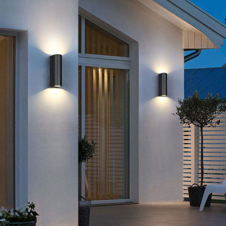 Moderne Außenwandleuchten Ip65 wasserdichte Innenwandbeleuchtung nach oben und unten Außenbeleuchtung Wandleuchte Lampe