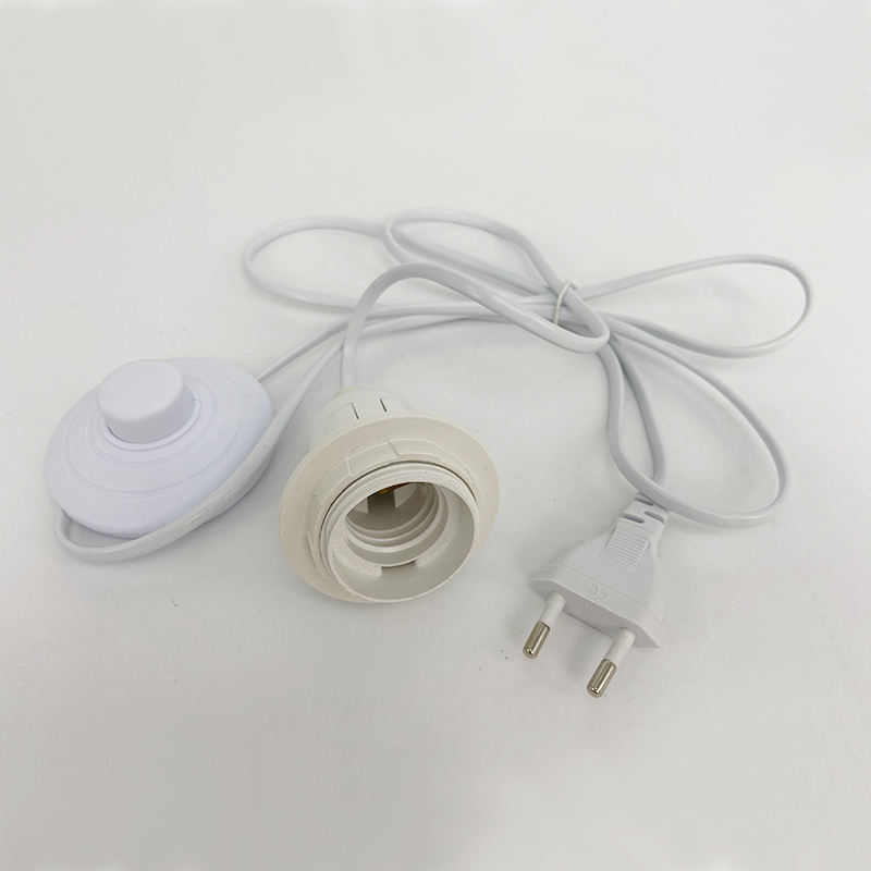 EU-Stecker E27-Netzkabel, Lampenfassung mit EU-Stecker, Ein-/Ausschalter, VDE OEM 2,5 A, 250 V, beste Preisqualität