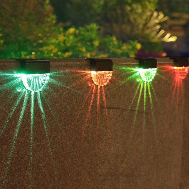 Warmweiße LED-Solarlampe, Treppen-Außengartenbeleuchtung, wasserdichte Solarstrom-Balkon-Lichtdekoration für Terrassen-Treppenzaun