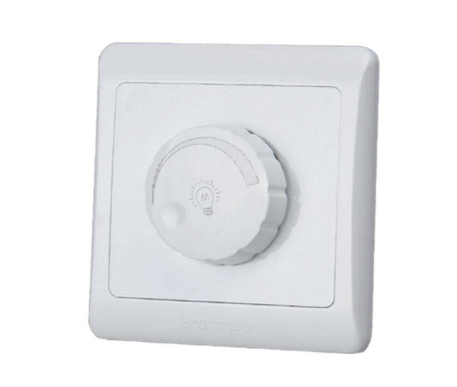 6-450W Innen-Dimmerschalter AC 180-240 60*100 mm LED dimmbares Kunststoffzubehör