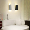 Funktionen der Auf- und Ab-Beleuchtung: LED-Wandleuchte, Doppelkopf-Geometrie-Wandleuchte für Schlafzimmer, Heimbeleuchtung, Leuchte, Treppe, LED-Wandleuchte