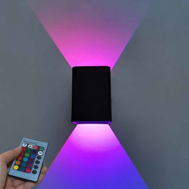Moderne LED Up And Down Wandleuchte RGB mit Controller Schlafzimmer Nachttischlampen Dekoration Wandlamp AC85-265V Industrielle Projektbeleuchtung