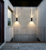 Wandleuchte für den Außenbereich, moderner Stil für Zuhause, wasserdicht, IP65, LED-Auf- und Abwärtslampe, Garten