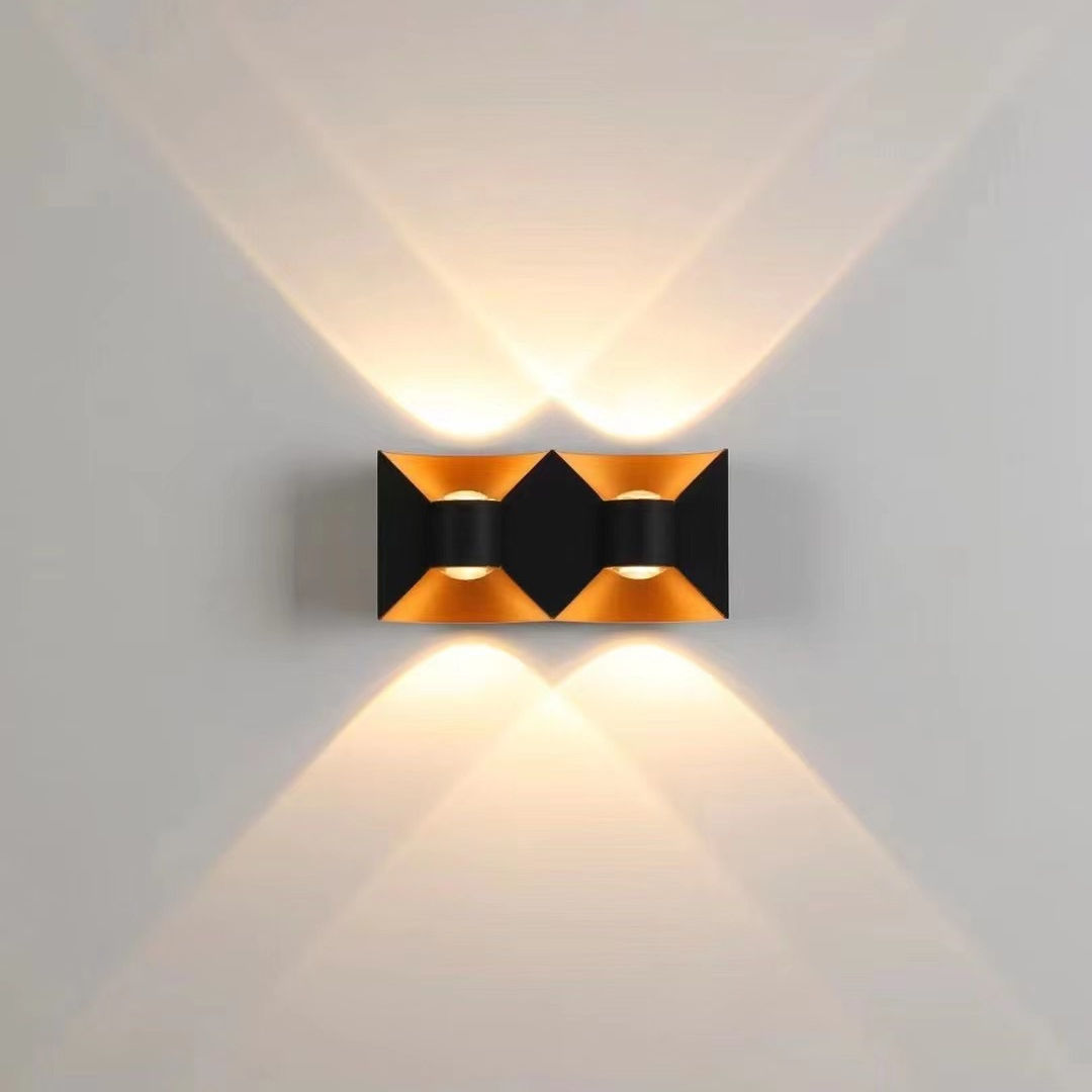 IP65 LED Wandleuchte Aluminium RGB Outdoor Wasserdicht Gartenzaun Innen Mode Wandleuchte für Schlafzimmer Nachttisch Wohnzimmer Treppen