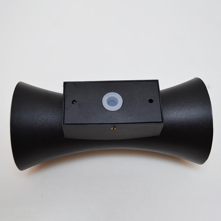 6W 10W Dekorative kleine Taille wasserdichte Wandleuchte LED-Licht modernes Nachtlicht im Freien.