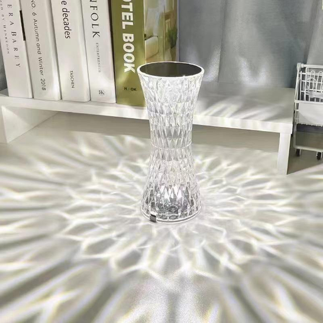 Acryl-Tischlampe, Acryl-Tischlampen, klare Acryl-Tischlampe, Kristall-Tischlampe sorgt für kreative Atmosphäre, dekorative kleine Nachtlampe, wiederaufladbare Tischlampe