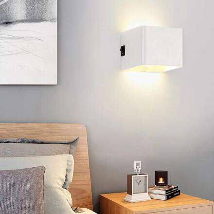 Moderne LED-Wandleuchte, wiederaufladbare Innen-Wandleuchte mit Bewegungssensor, nordische Nachttisch-Beleuchtung, Dekoration, Wohnzimmer-Wandleuchte