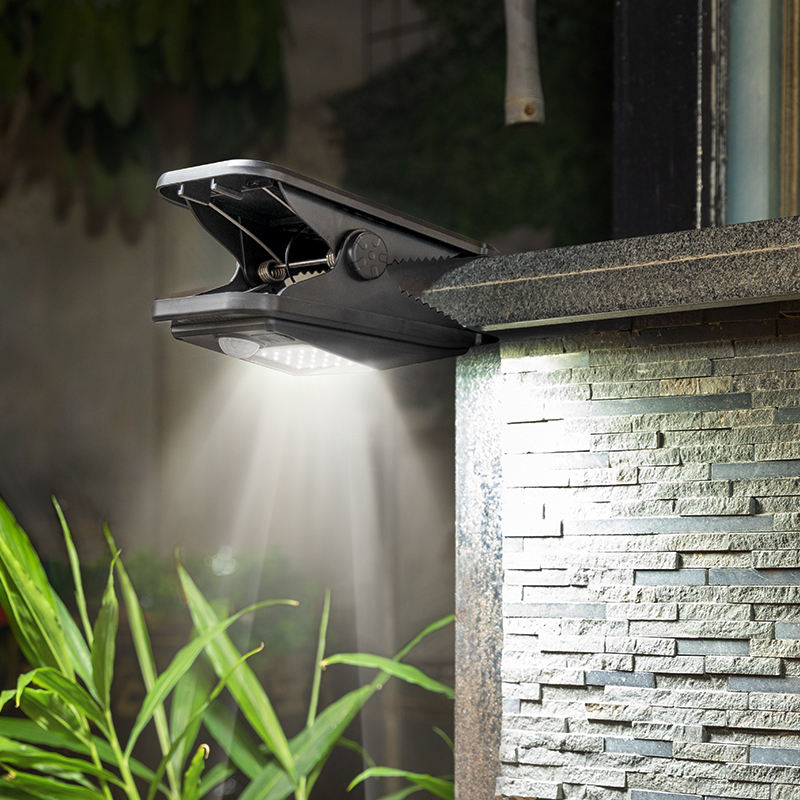Hochwertige wasserdichte Ip65 doppelseitige LED-Wandleuchte, moderne Solar-Wandleuchte für den Außenbereich, beleuchtet die Wand, den Garten, die Solarleuchte nach oben und unten