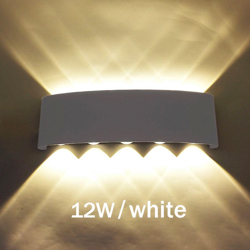 2W ~ 12W Niedriger Preis LED-Lampe Wasserdicht IP65 Wandleuchte Außenhof Balkon Piazza Tor Treppenhaus Dekor LED Wandleuchte Wandleuchte